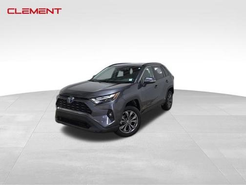 2022 Toyota RAV4 Hybrid XLE Premium