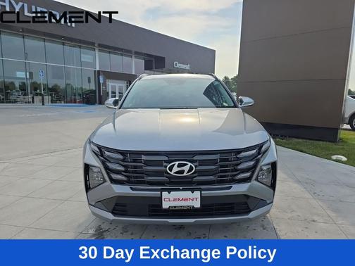 Shimmering Silver 2025 Hyundai TUCSON SEL Convenience