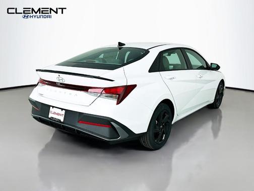 Serenity White Pearl 2026 Hyundai ELANTRA SEL Sport
