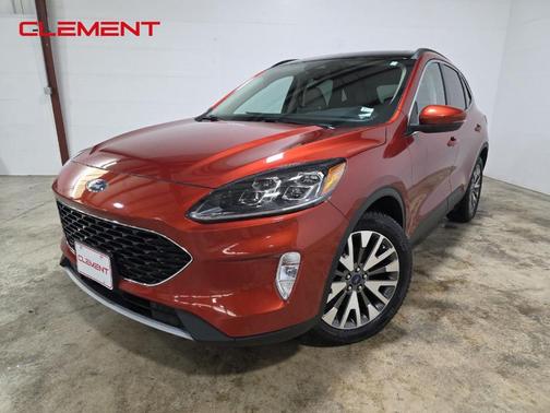 2020 Ford Escape Titanium Hybrid