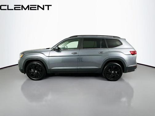 2022 Volkswagen Atlas 3.6L SE w/Technology
