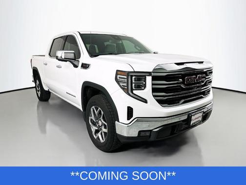 White 2022 GMC Sierra 1500 SLT