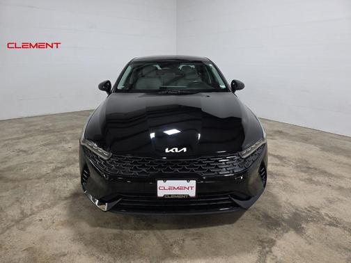 2022 Kia K5 EX