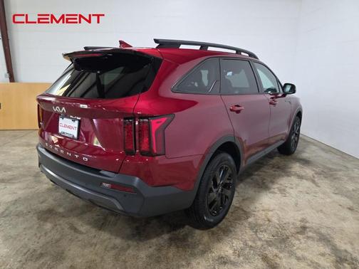2022 Kia Sorento S
