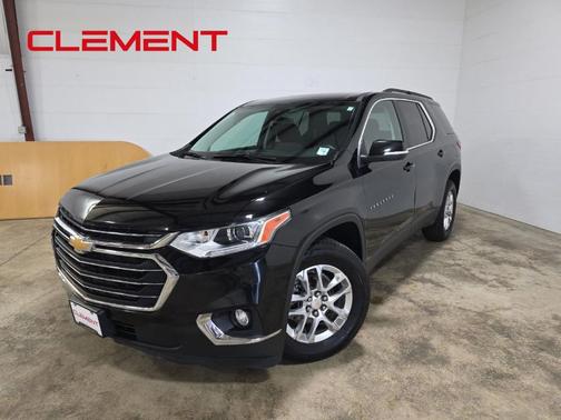 2021 Chevrolet Traverse LT Cloth
