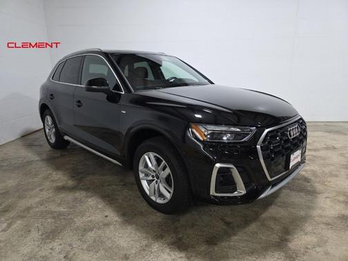 2022 Audi Q5 45 S line quattro Premium