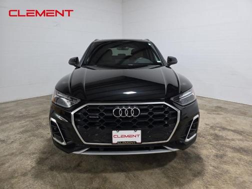 2022 Audi Q5 45 S line quattro Premium