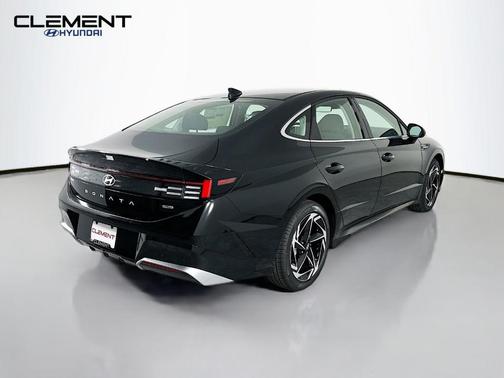Black 2026 Hyundai SONATA SEL Sport