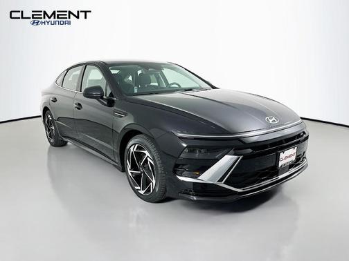 Black 2026 Hyundai SONATA SEL Sport