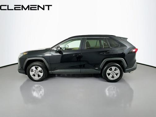 2022 Toyota RAV4 Hybrid LE