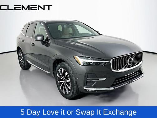 2023 Volvo XC60 B5 Plus Bright Theme