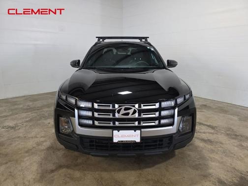 2025 Hyundai SANTA CRUZ SEL Activity