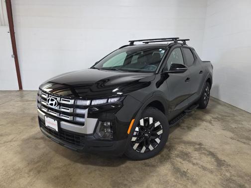 2025 Hyundai SANTA CRUZ SEL Activity