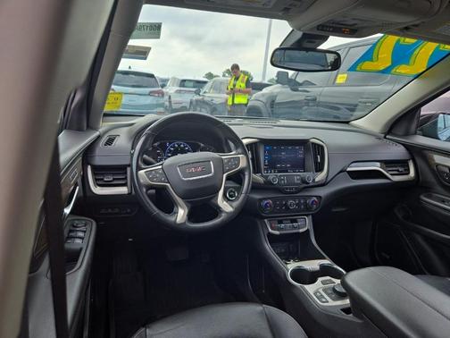 2022 GMC Terrain Denali