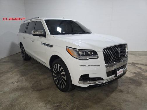 2022 Lincoln Navigator L Black Label