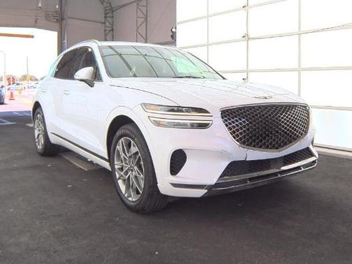 2025 Genesis GV70 2.5T