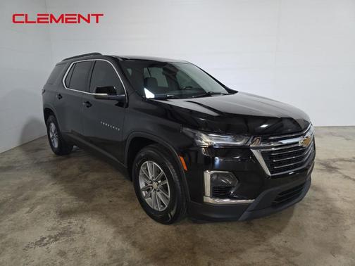 2022 Chevrolet Traverse LT Cloth