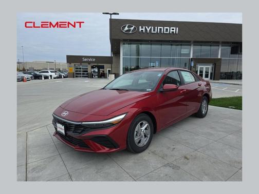 2025 Hyundai ELANTRA SE