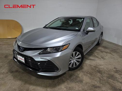 2021 Toyota Camry Hybrid LE