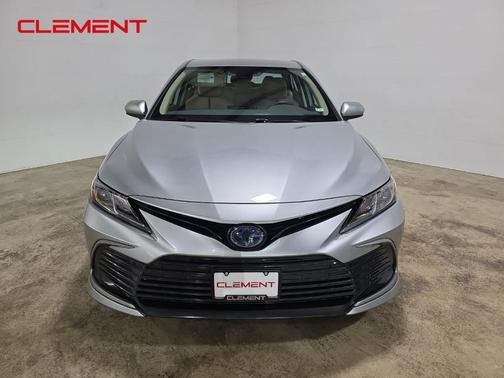 2021 Toyota Camry Hybrid LE