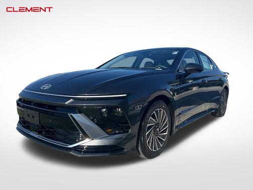 2025 Hyundai Sonata Hybrid Limited