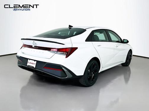 Serenity White Pearl 2026 Hyundai ELANTRA SEL Sport