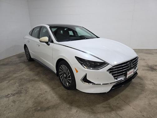 2022 Hyundai SONATA Hybrid Limited