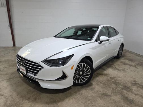 2022 Hyundai SONATA Hybrid Limited