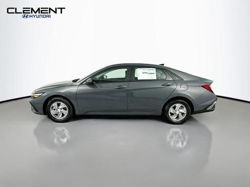 Gray 2026 Hyundai ELANTRA SE