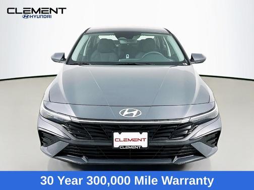 Gray 2026 Hyundai ELANTRA SE