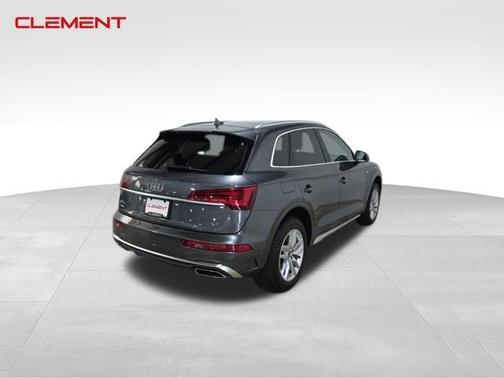 2022 Audi Q5 45 S line quattro Premium