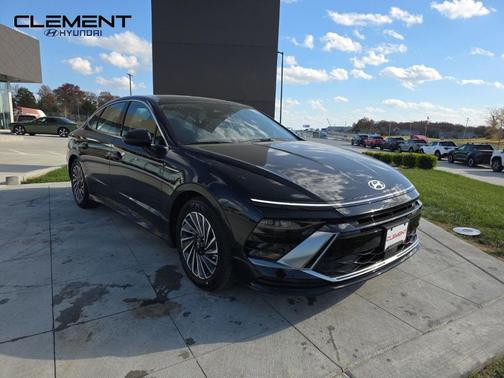 2026 Hyundai SONATA Hybrid SEL