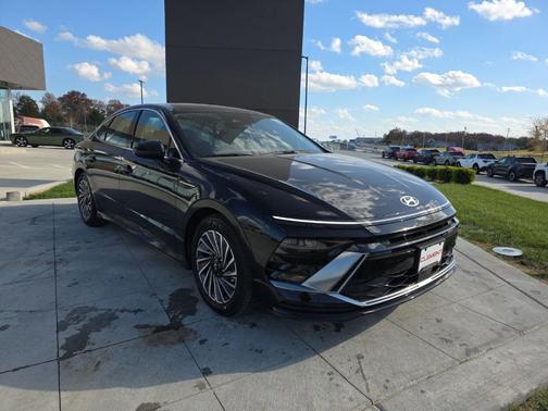 2026 Hyundai SONATA Hybrid SEL