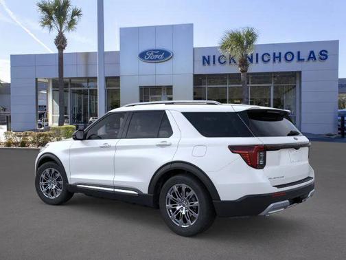 2025 Ford Explorer Platinum