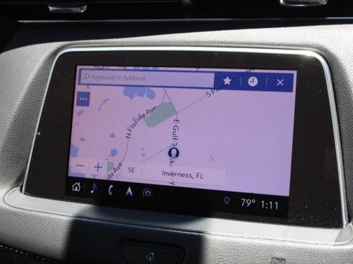 Photo 5 of 21 of 2019 Cadillac XT4 Premium Luxury