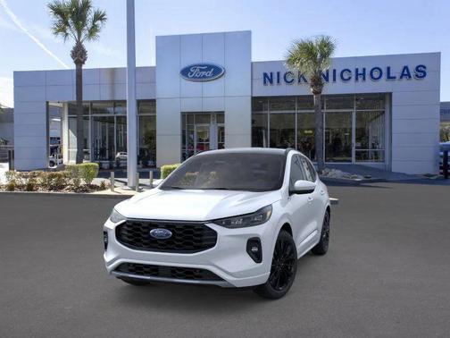 2026 Ford Escape ST-Line Elite