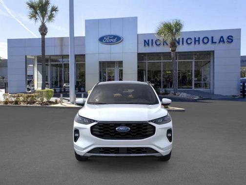 2026 Ford Escape ST-Line Elite