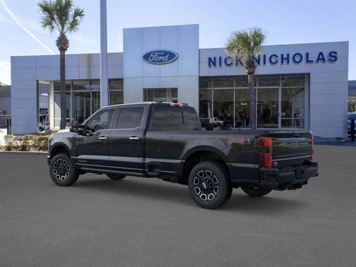 2025 Ford F-350 Platinum