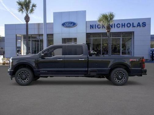 2025 Ford F-350 Platinum