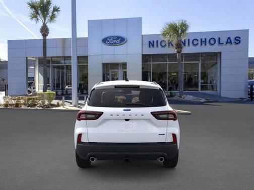 2026 Ford Escape ST-Line Select