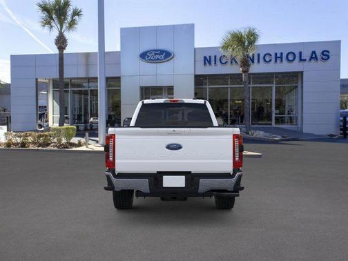 2026 Ford F-350 Lariat