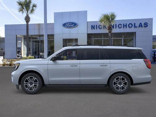 2025 Ford Expedition Max Active 4x2