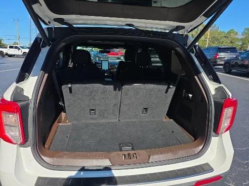 2022 Ford Explorer King Ranch