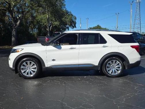 2022 Ford Explorer King Ranch
