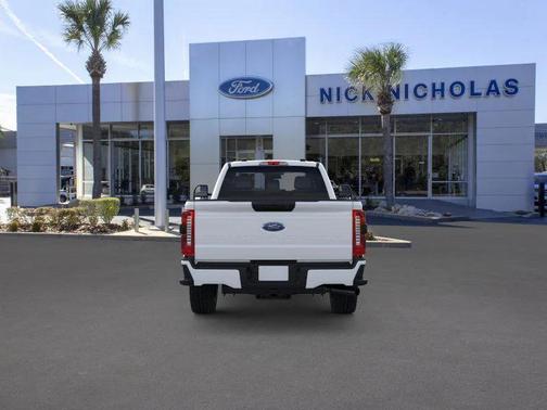 Oxford White 2026 Ford F-350 XL