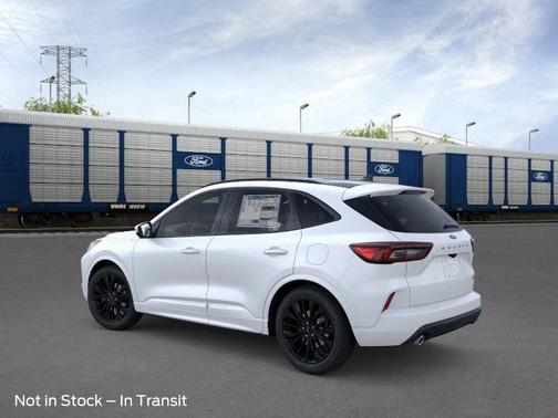 2026 Ford Escape ST-Line Elite