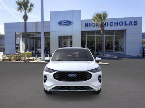 2026 Ford Escape ST-Line Elite