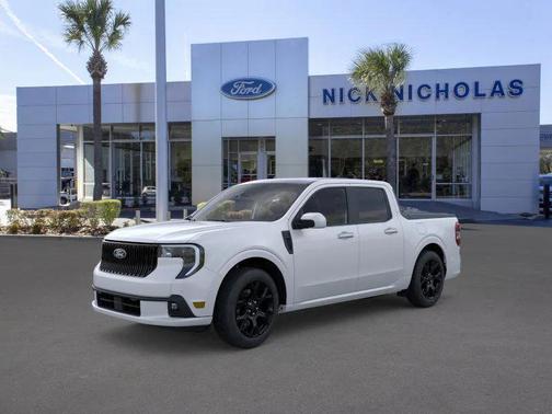2025 Ford Maverick Lobo Standard
