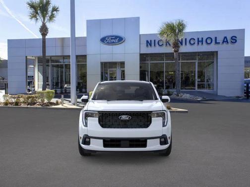 2025 Ford Maverick Lobo Standard