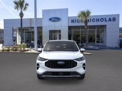 2026 Ford Escape PHEV SE